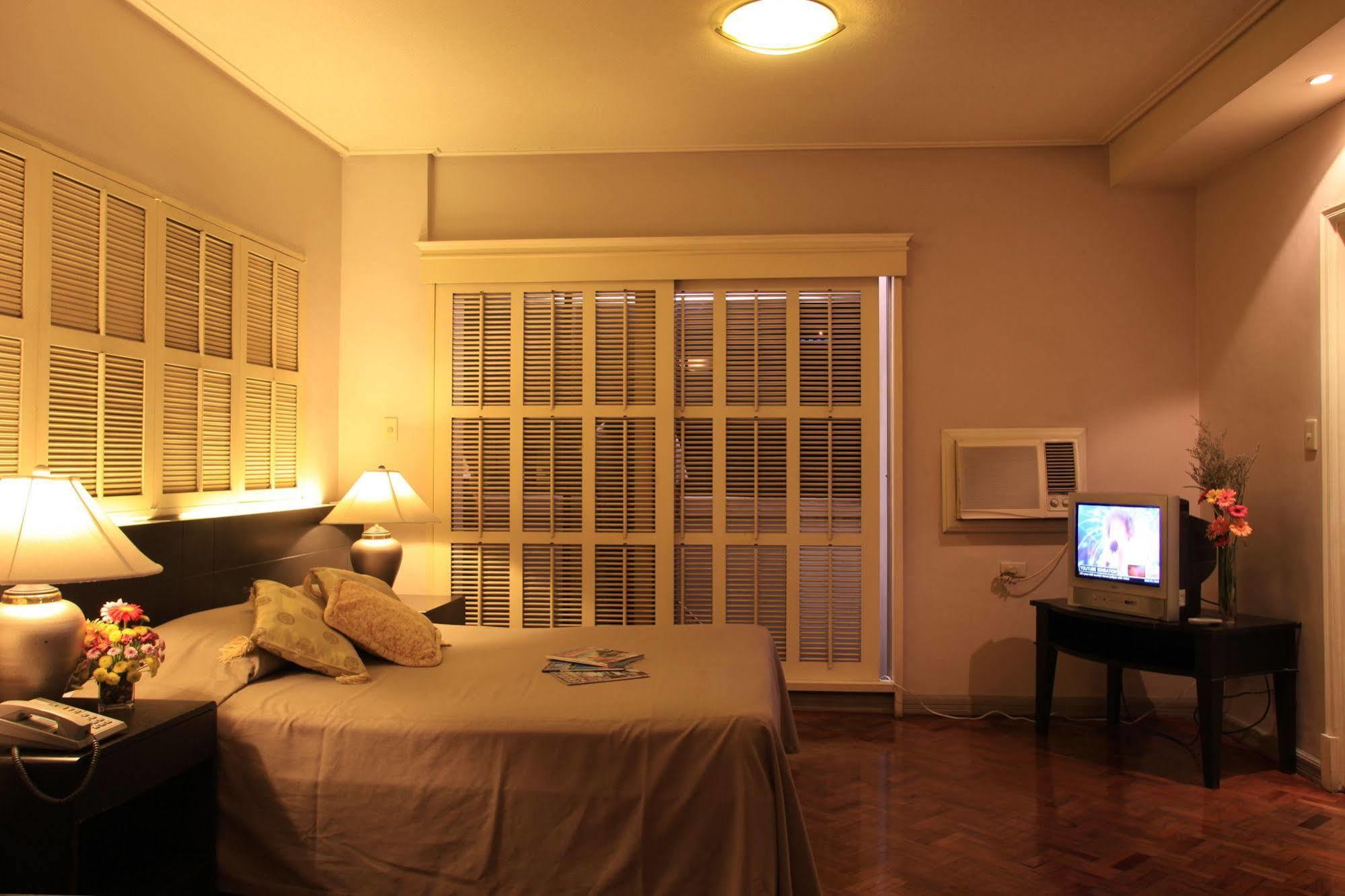 Mabini Mansion Hotel & Residential Suites 马尼拉 外观 照片